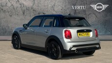 MINI Hatchback 1.5 Cooper Classic Premium 5dr Auto Petrol Hatchback